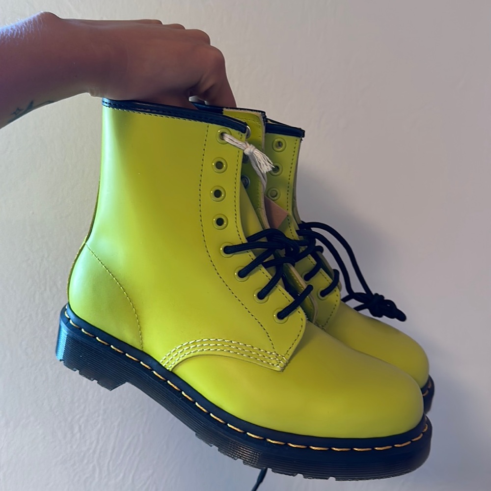 Dr martens lime green boots